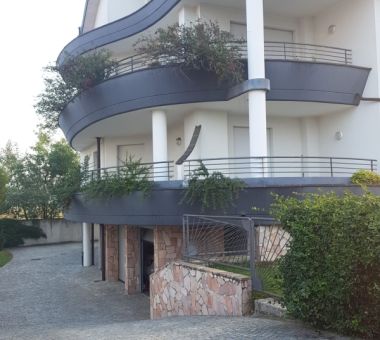 via Canova, Magnago